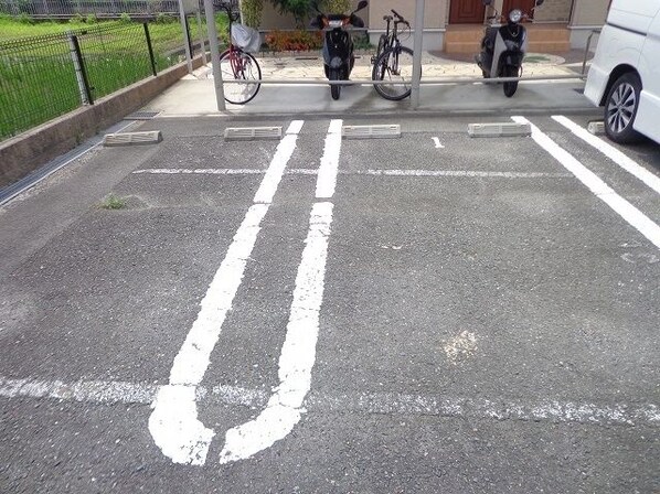 クローバーハウスの物件内観写真